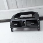 Toyota Avensis Avensis T25 Display/Bildschirm GEHÄUSE M LÜFFTUNGSGITTER Kombi