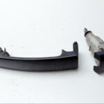 Skoda Fabia Fabia 5J Aussengriff (Tür vorn) LINKS mit Schließzylinder Limousine