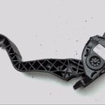 Peugeot 207 207 W Gaspedal komplett mit Halter Limousine