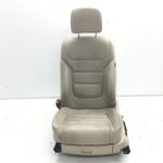 VW Touareg Touareg 7P SITZ VORNE LINKS FAHRERSITZ Geschlossen