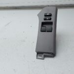 Toyota Yaris Yaris XP9 Schaltereinheit (Tür vorn) LINKS Limousine