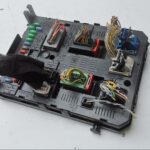 Peugeot 407 407 6RFN/66FY/66FZ/6RFJ/63FZ/63FY/6XFV/69HZ/ Sicherungskasten Limousine