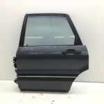 Mitsubishi Galant Galant E10/E30/AE0/E39 TÜR HINTEN LINKS Limousine