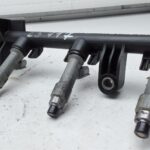 Peugeot 107 107 P Kraftstoffverteiler MIT DÜSEN Limousine