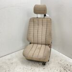 Mercedes-Benz 190 (W201) 190 (W201) 201 Sitz VORNE RECHTS Limousine