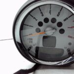 Mini (BMW) Mini II Mini II R55 / R56 Drehzahlanzeige Limousine