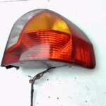 Hyundai Santa Fe Santa Fe SM Heckleuchte komplett RECHTS Geschlossen