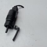 VW Amarok Amarok  SCHEIBENWASCHPUMPE Doppelk.Pritsche