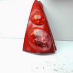 Peugeot 107 107 P Heckleuchte komplett LINKS Limousine