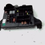 Opel Insignia Insignia AJ1 Sicherungskasten RELAIS KASTEN  HINTEN Kombi