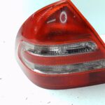 Mercedes-Benz C-Klasse C-Klasse 203 Heckleuchte komplett LINKS Limousine