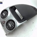 Opel Corsa Corsa D LUFTDÜSENGEHÄUSE MITTE Limousine