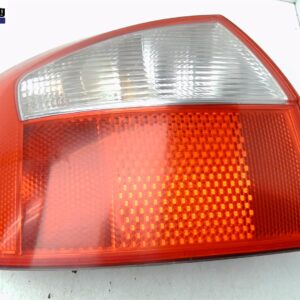 Audi Audi A4 8E/8H/QB6 Heckleuchte LINKS Limousine gebraucht – Autoteile Hagl
