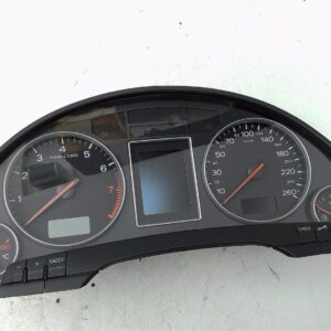 Audi Audi A4 8E/8H/QB6 INSTRUMENTENTAFEL Limousine gebraucht – Autoteile Hagl